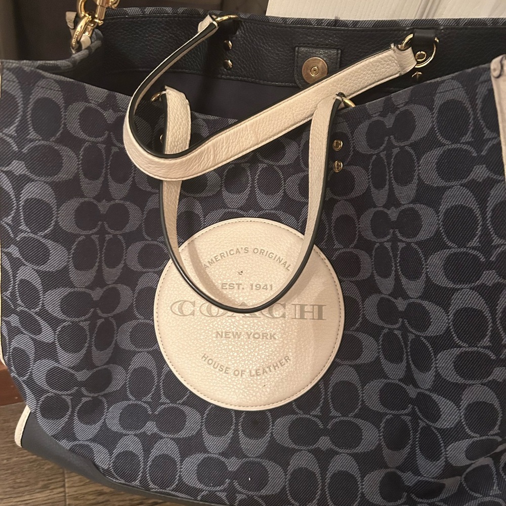 Coach Navy and Cream Signature Tote